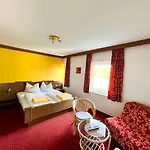 Seepension Kakl 3* Velden am Wörthersee